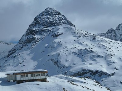 Refuge des Evettes en hiver