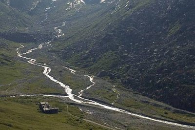 La Duis et les Sources de l'Arc (limites du CP et du PO sur la moraine). Vue vers est.