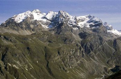 Vue sur la Tsanteleina, les Pointes du Couart dessus, la Pointe de Bazel, la Pointe de Calabre.