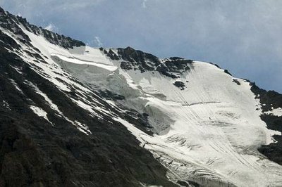 Vue sur le Couloir des Italiens en face N de la Grande Casse.