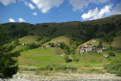 Vue sur les différents hameaux des Vincendières