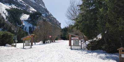 Le portique de la vallée de Chavière