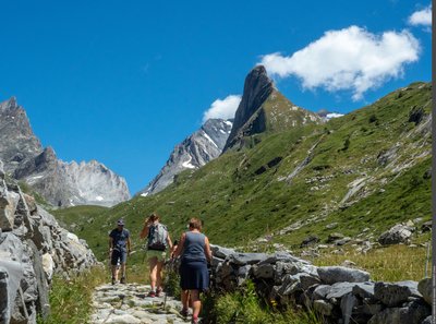 En montant au Col de la Vanoise, sur la route du sel et des fromages