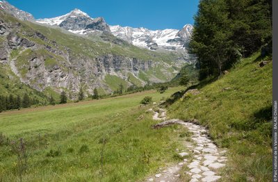 Sur le GR5, en direction du Lac de la Plagne