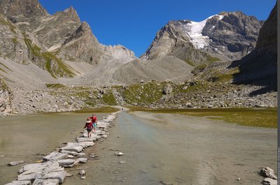 Le lac des Vaches avec la Grande Casse en fond