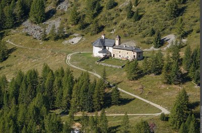 Vue sur Notre-Dame des Vernettes