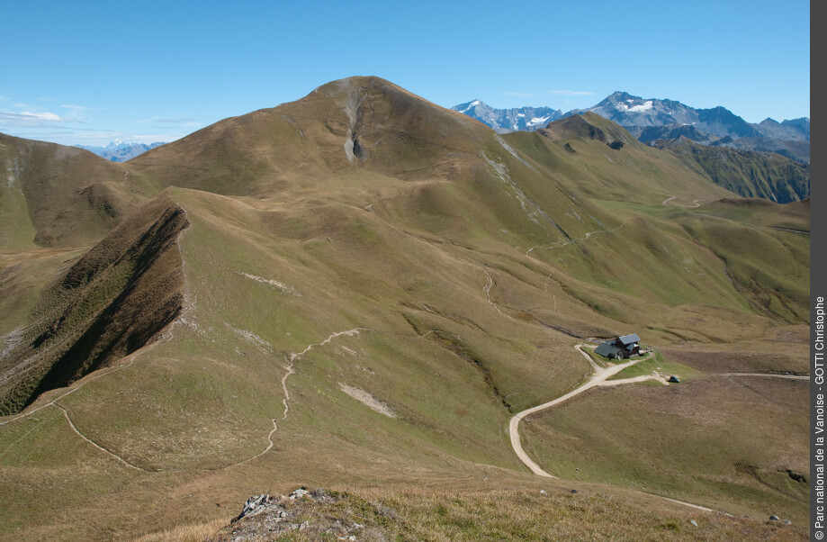 Vue sur le refuge du Mont Jovet