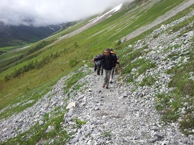 Montée au Col du Mône